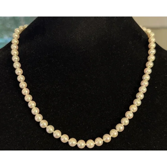 Designer KGH 14K White Gold Hand Knotted Pearl June Anniversary Necklace